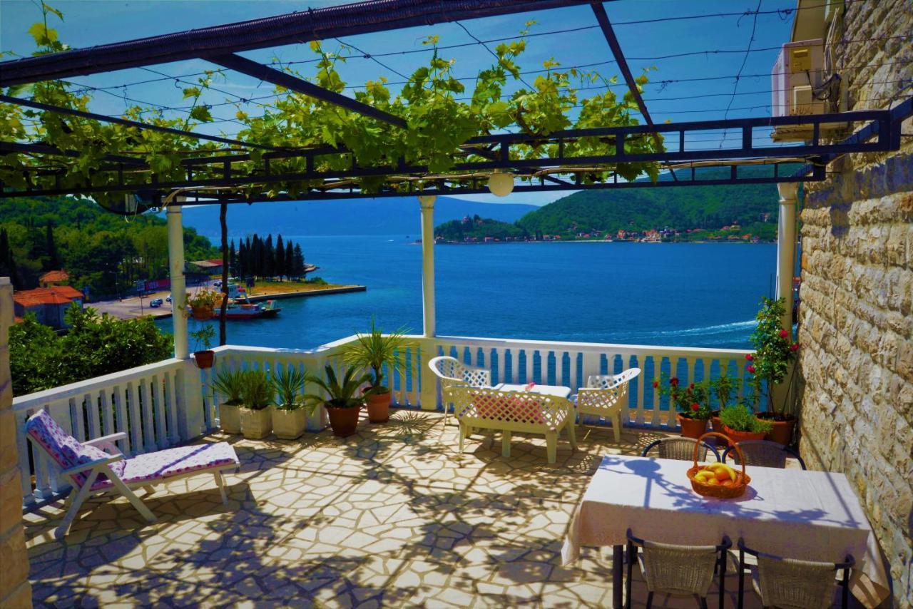 Apartments Okuka Tivat Eksteriør bilde