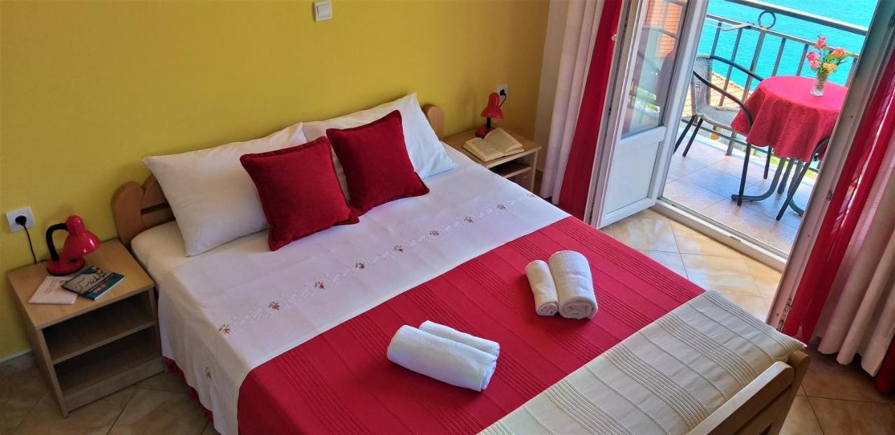 Apartments Okuka Tivat Eksteriør bilde