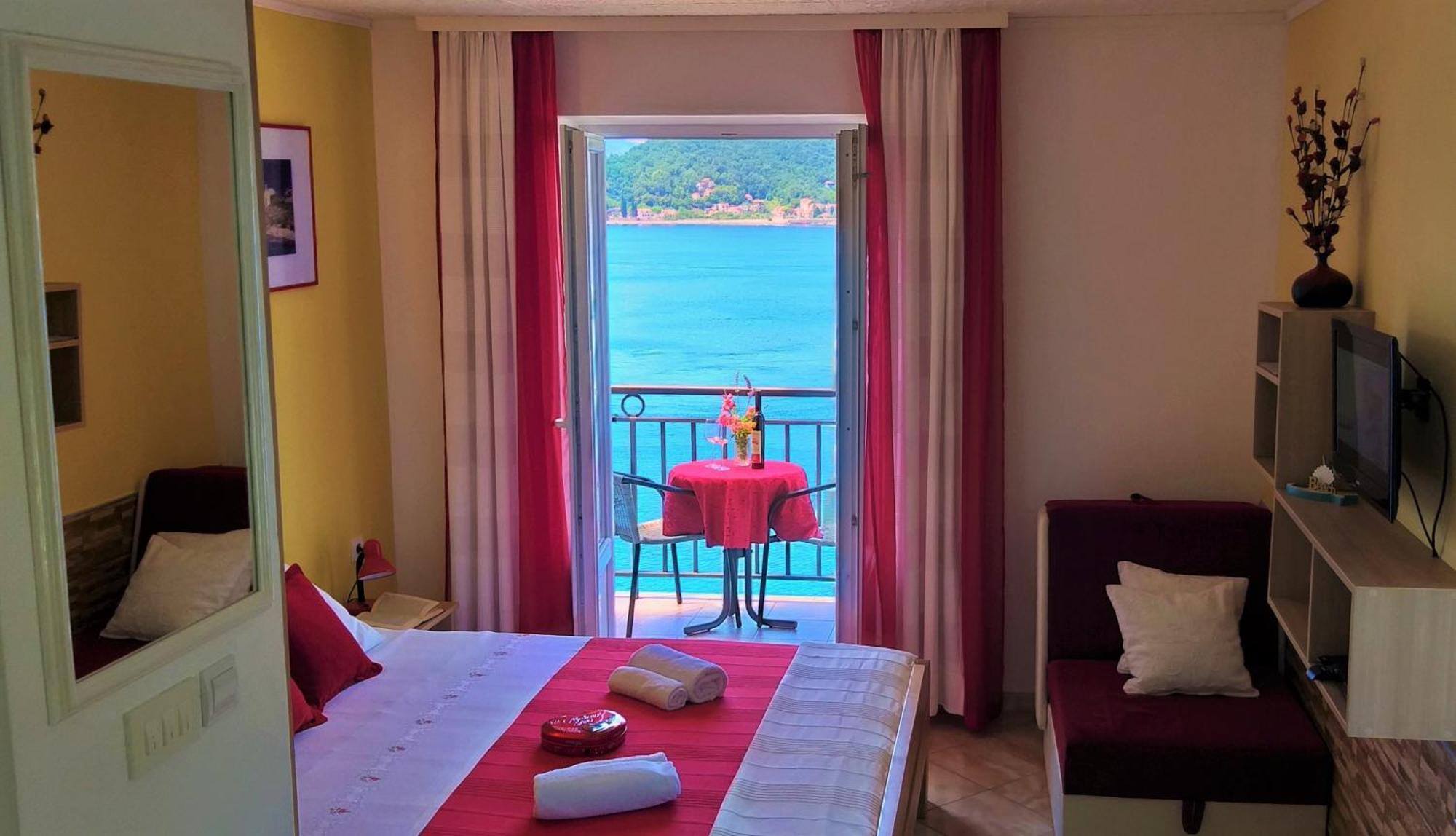 Apartments Okuka Tivat Eksteriør bilde